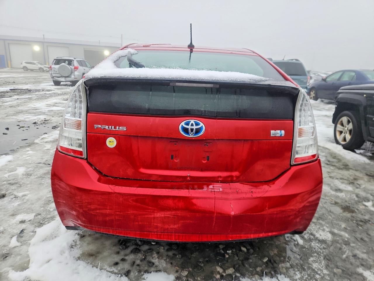 2010 TOYOTA PRIUS photo 16