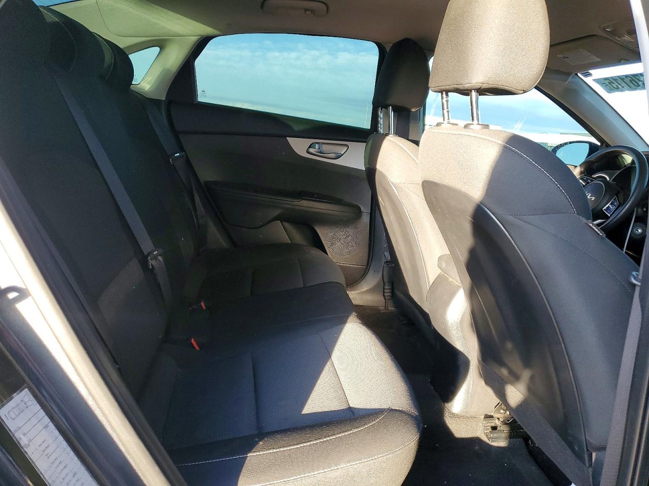 2024 KIA FORTE LX photo 10