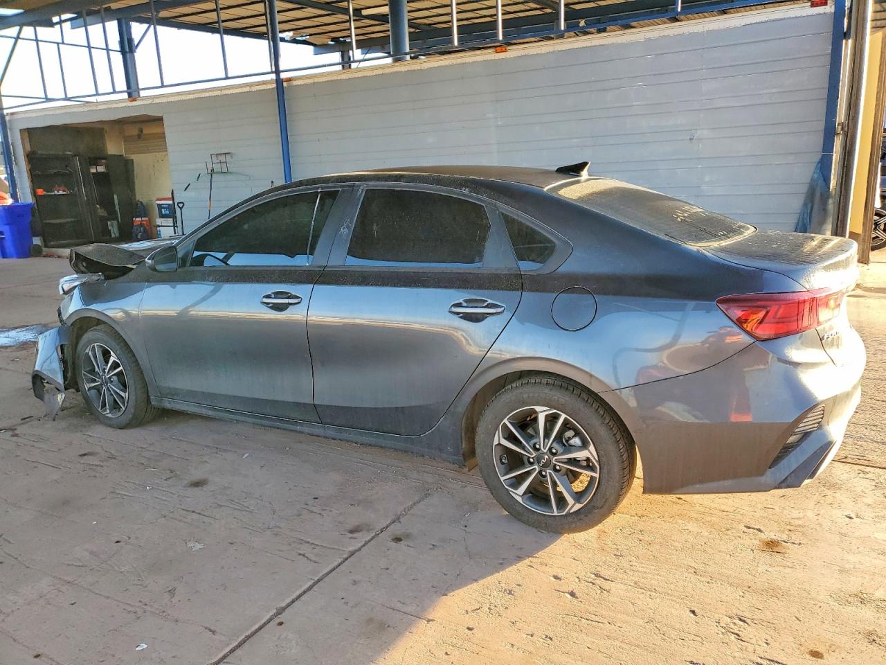 2024 KIA FORTE LX photo 2