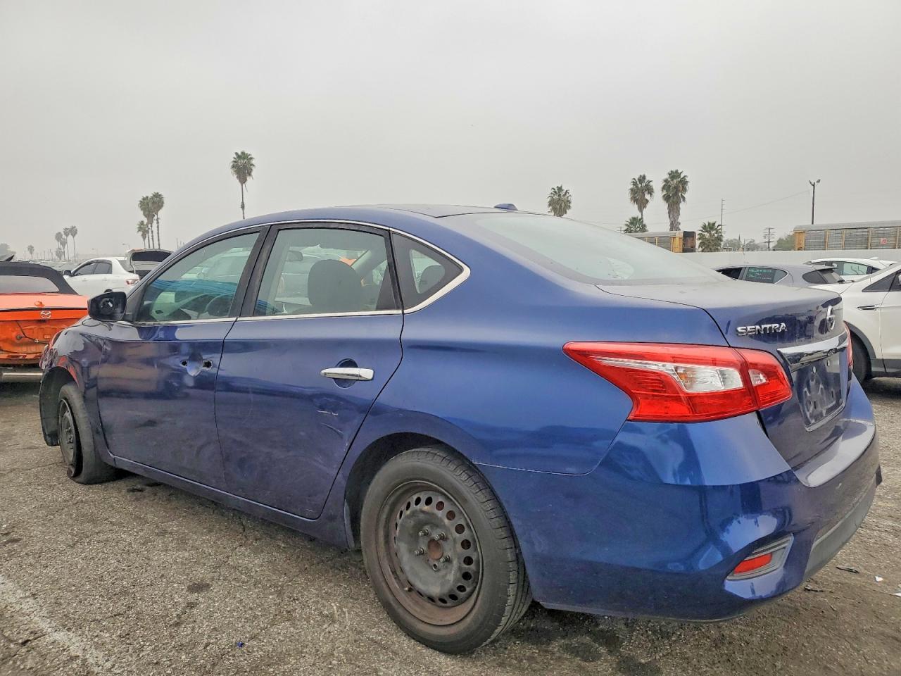 2017 NISSAN SENTRA S photo 4