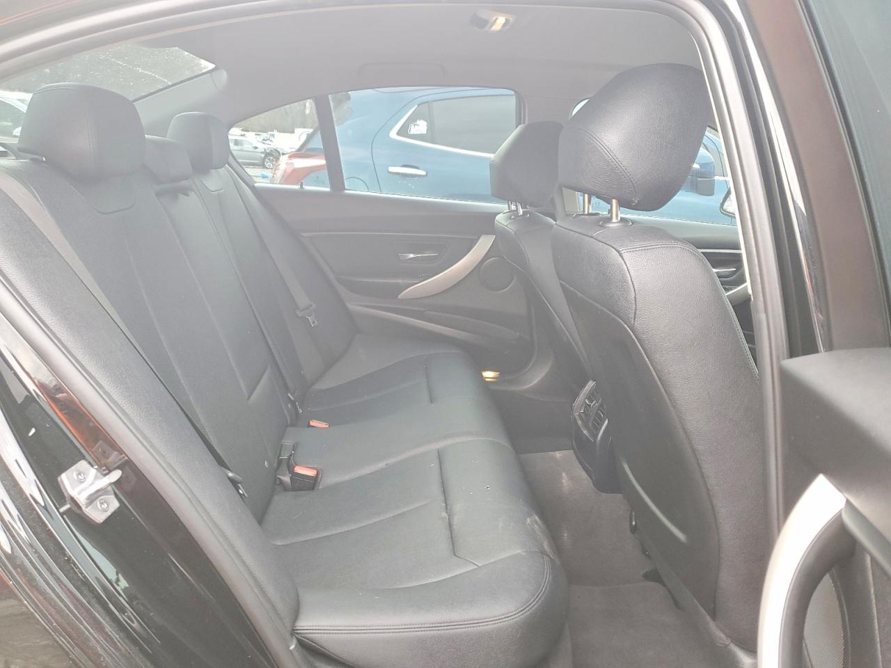 2018 BMW 320 I photo 10