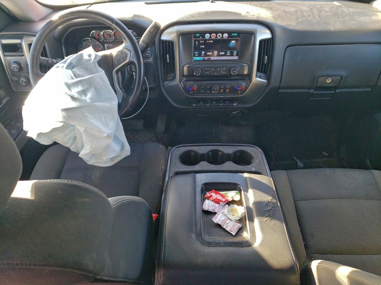2018 CHEVROLET SILVERADO K1500 LT photo 8