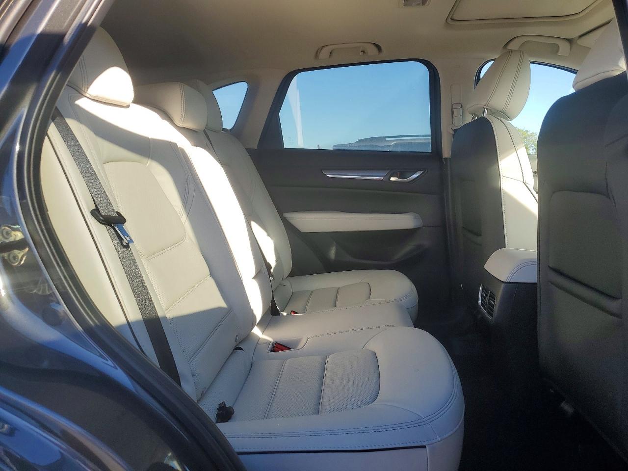 2025 MAZDA CX-5 PREMIUM PLUS photo 11
