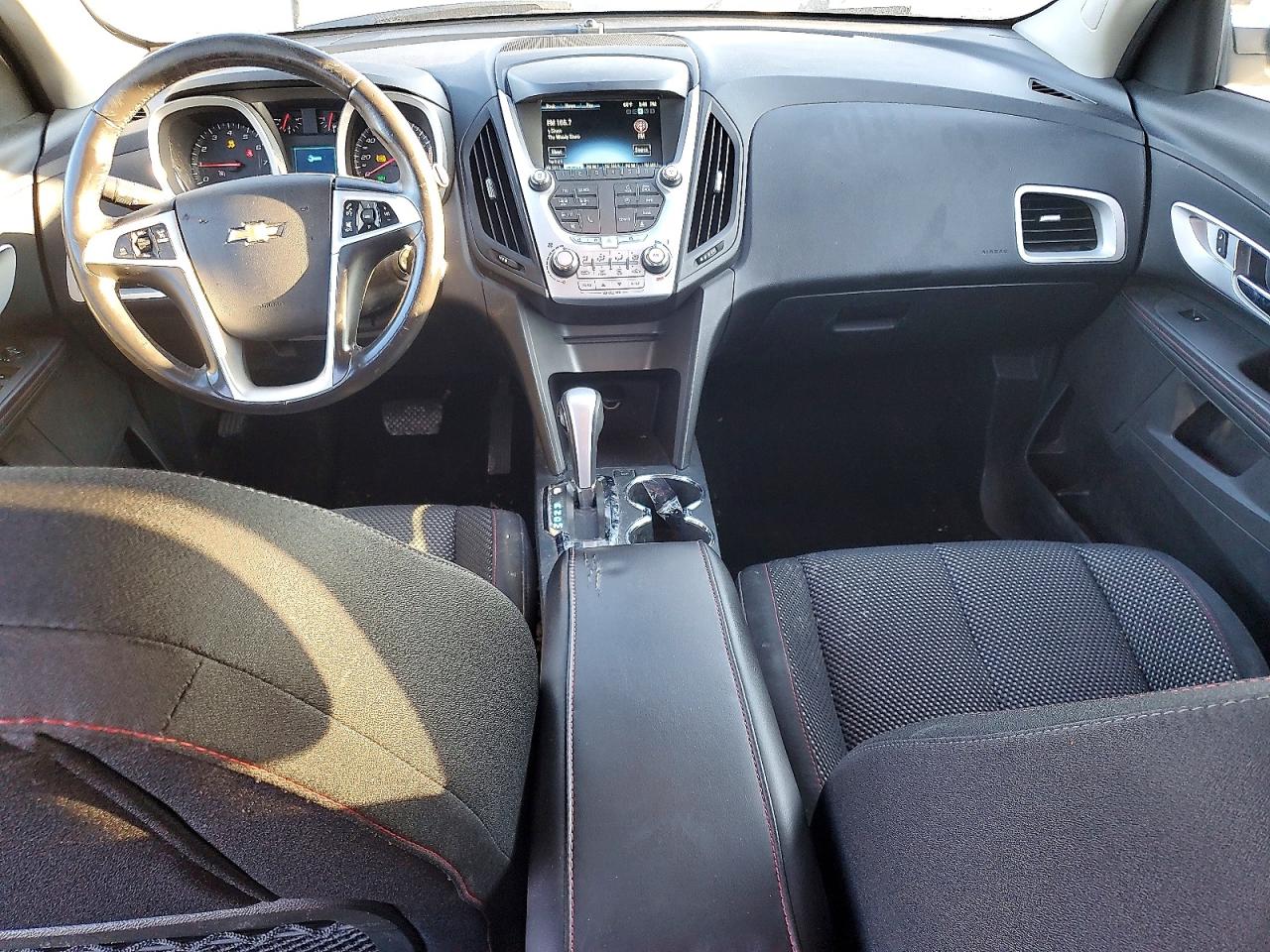 2015 CHEVROLET EQUINOX LT photo 8