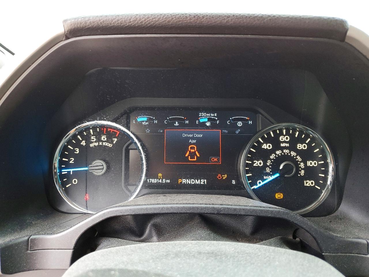 2016 FORD F150 SUPERCREW photo 9