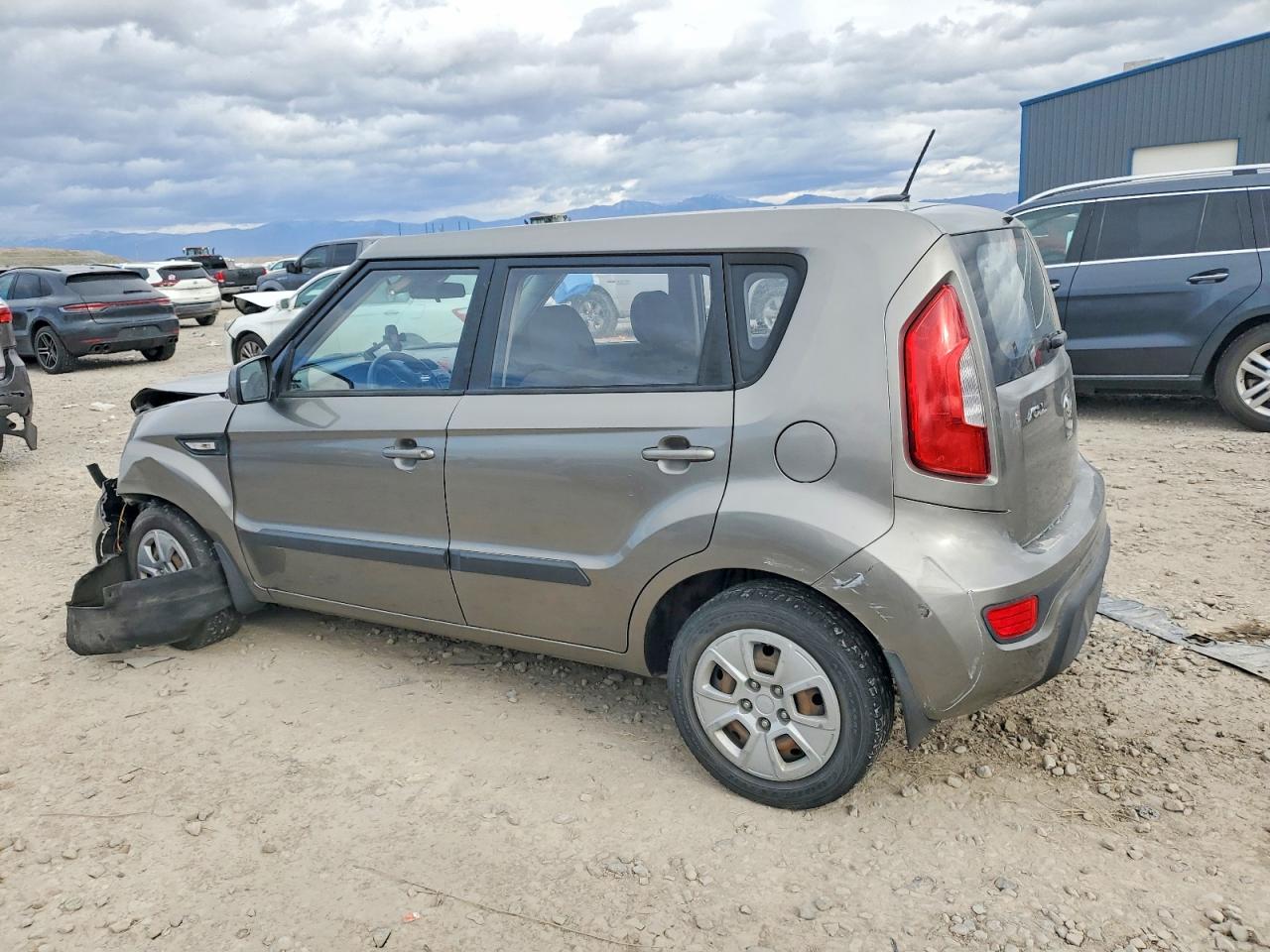 2013 KIA SOUL photo 2