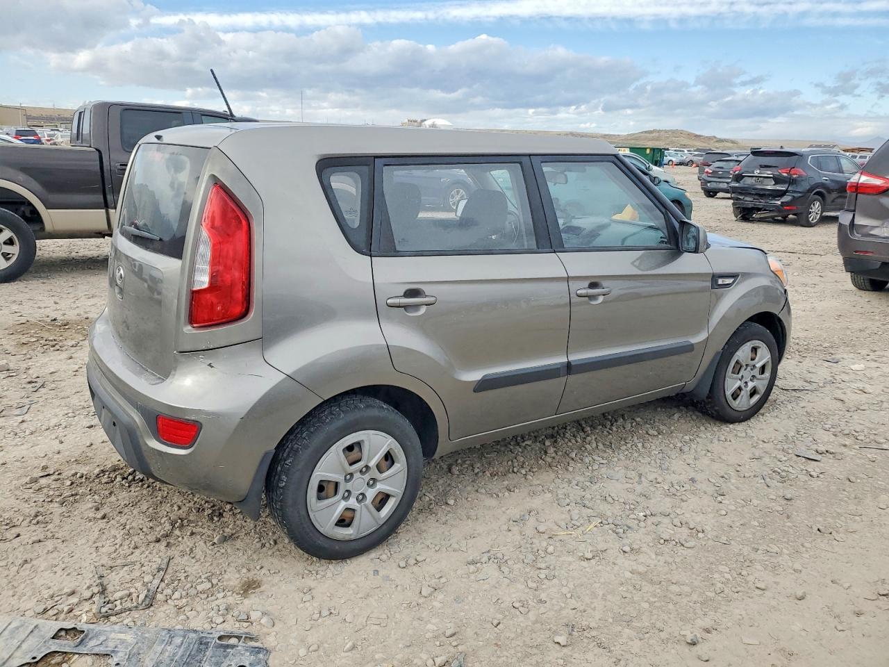 2013 KIA SOUL photo 3