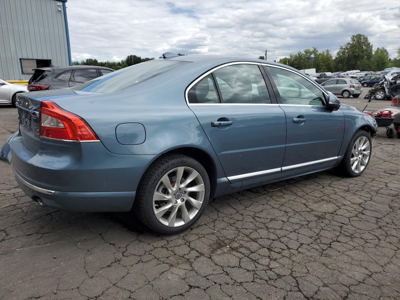 2015 VOLVO S80 PREMIER+ photo 3