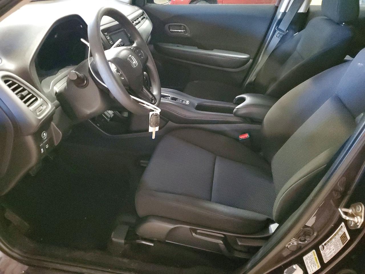 2016 HONDA HR-V LX photo 7