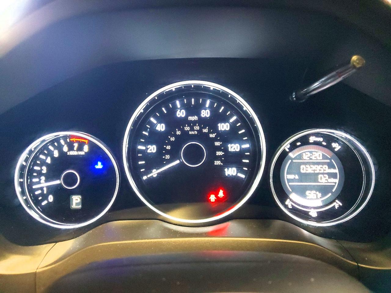 2016 HONDA HR-V LX photo 9