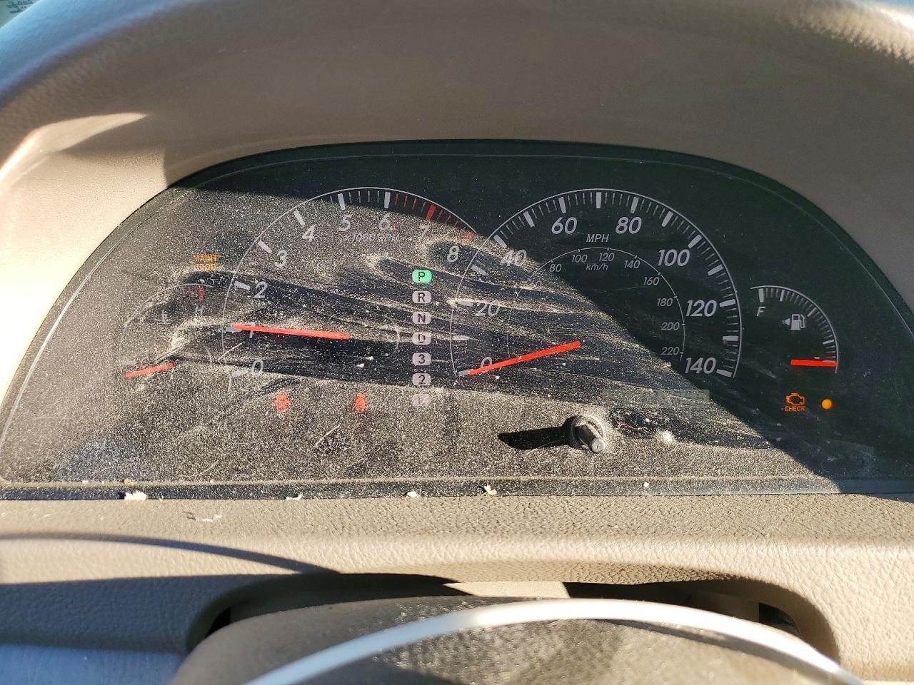 2005 TOYOTA CAMRY LE photo 9