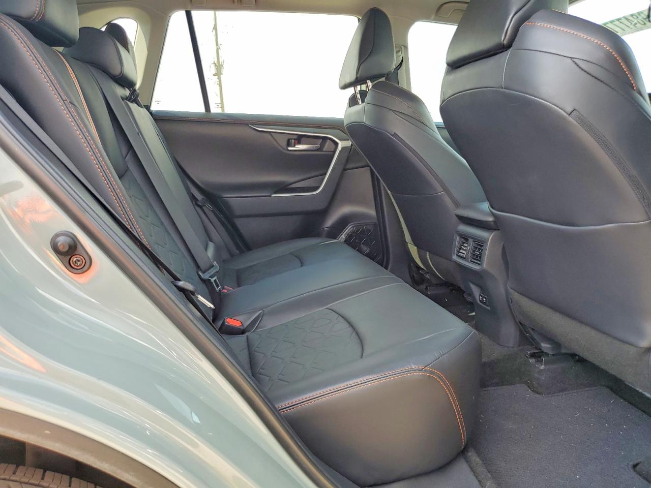 2019 TOYOTA RAV4 ADVENTURE photo 10
