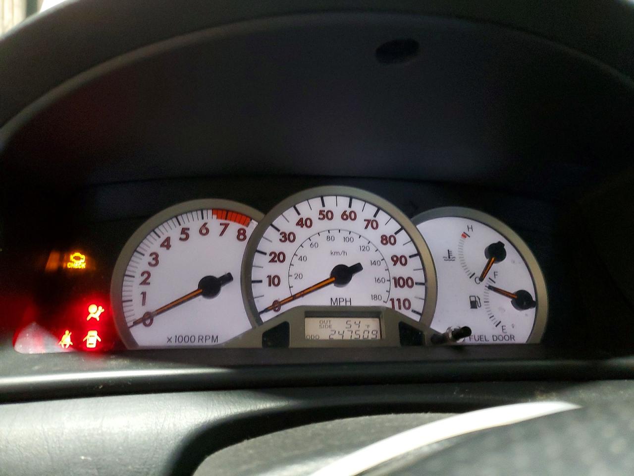 2005 TOYOTA COROLLA CE photo 9
