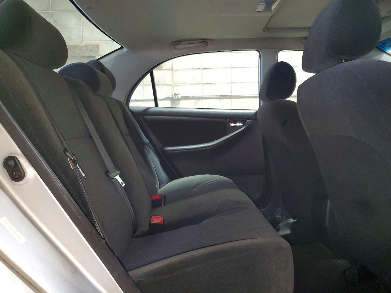 2005 TOYOTA COROLLA CE photo 10