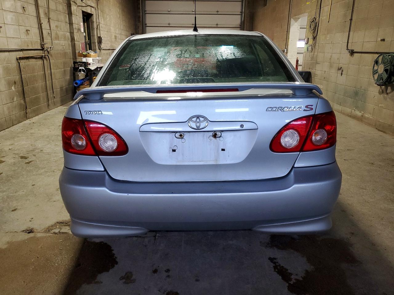 2005 TOYOTA COROLLA CE photo 6