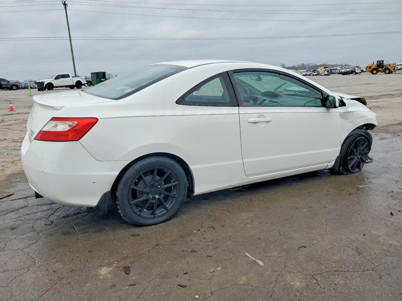 2010 HONDA CIVIC LX photo 3