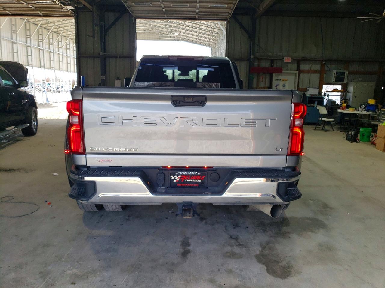 2025 CHEVROLET SILVERADO K3500 LT photo 11