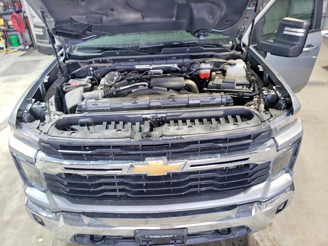 2025 CHEVROLET SILVERADO K3500 LT photo 21