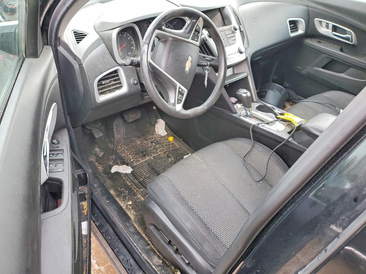 2017 CHEVROLET EQUINOX LT photo 8