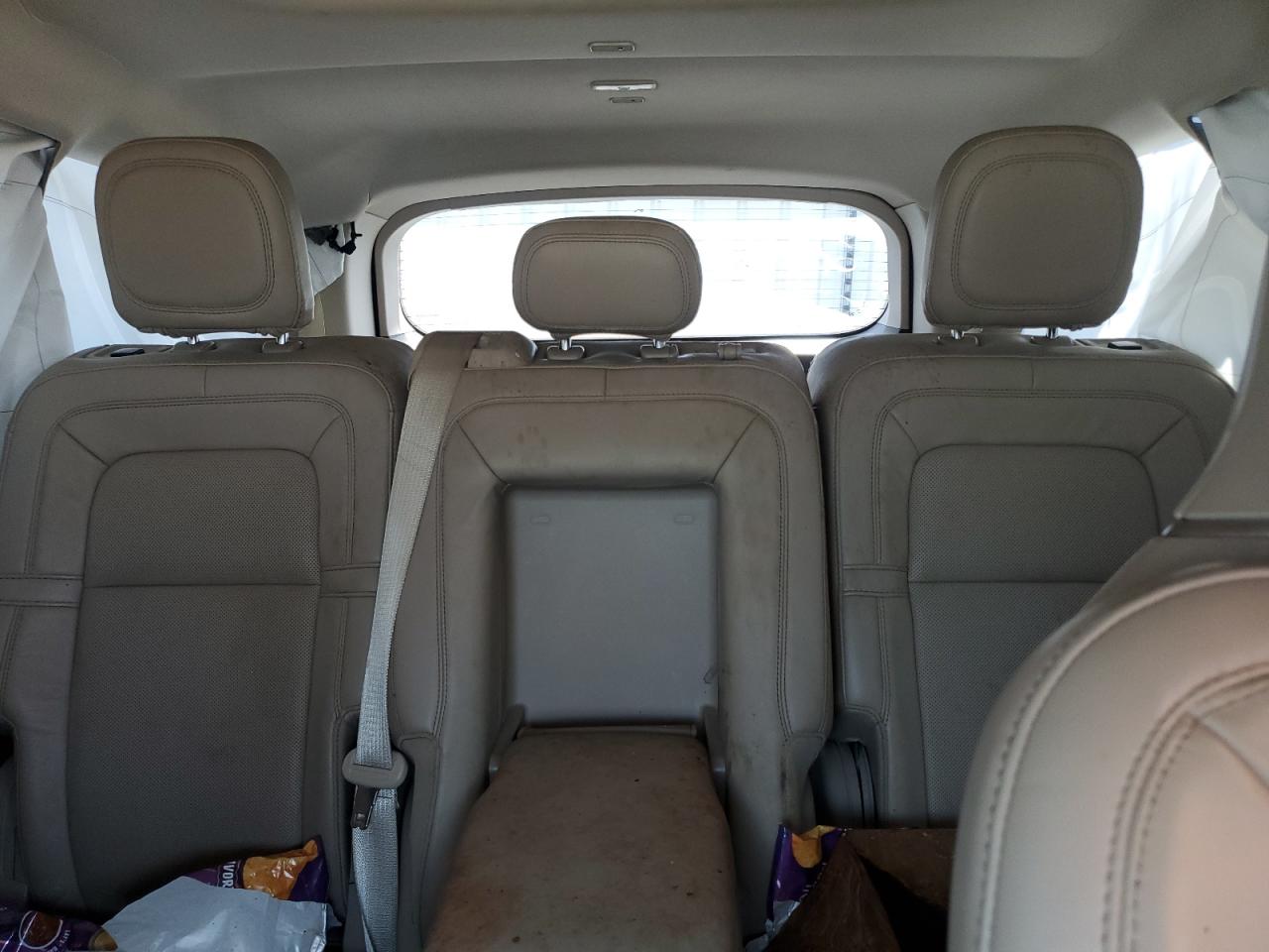 2020 LINCOLN AVIATOR RESERVE photo 28