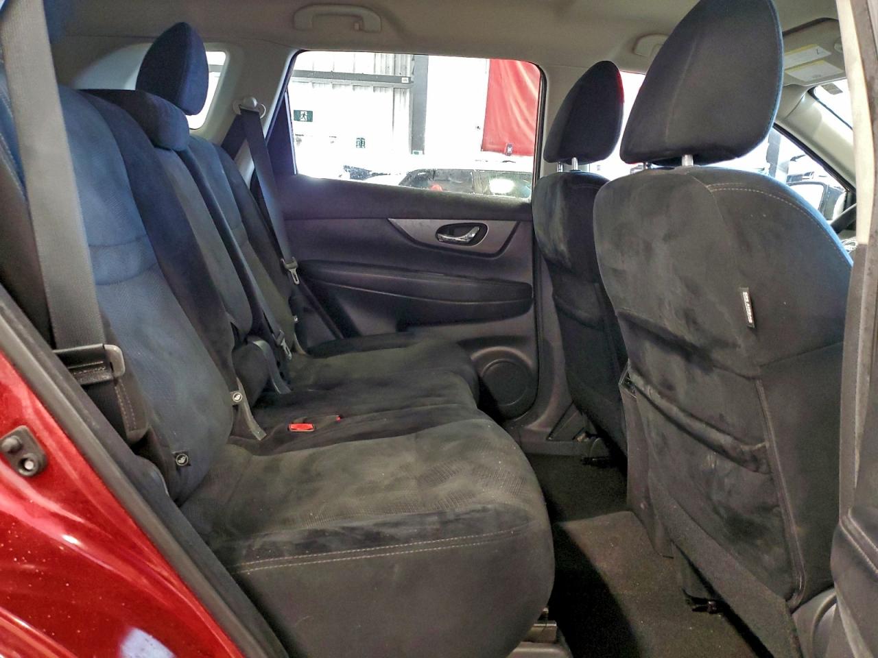 2016 NISSAN ROGUE S photo 11