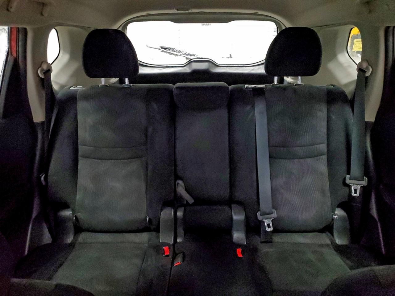 2016 NISSAN ROGUE S photo 10