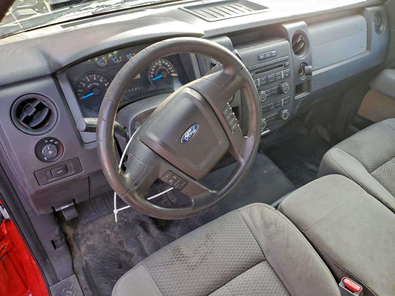 2014 FORD F150 photo 8