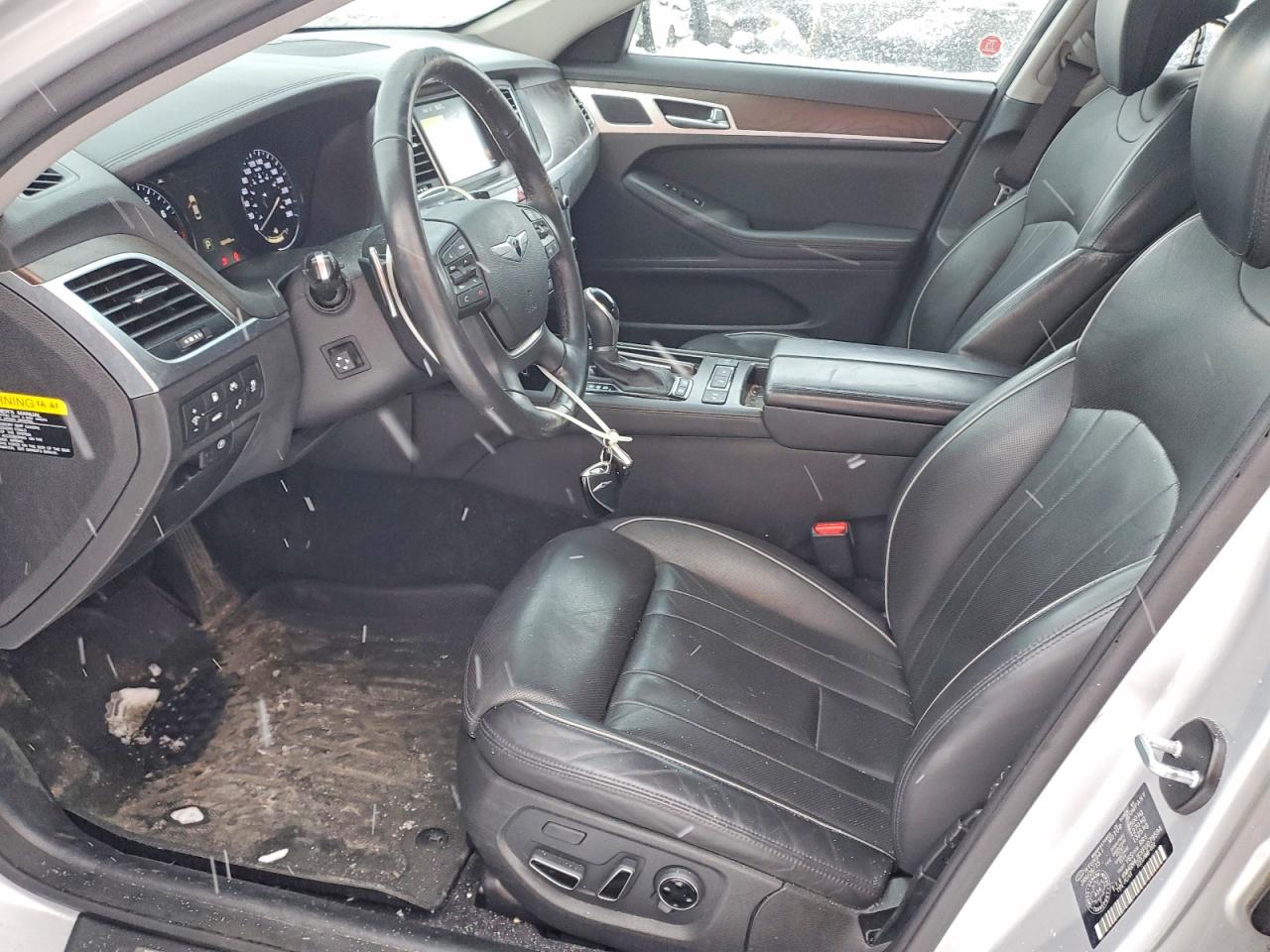 2015 HYUNDAI GENESIS 3.8L photo 7