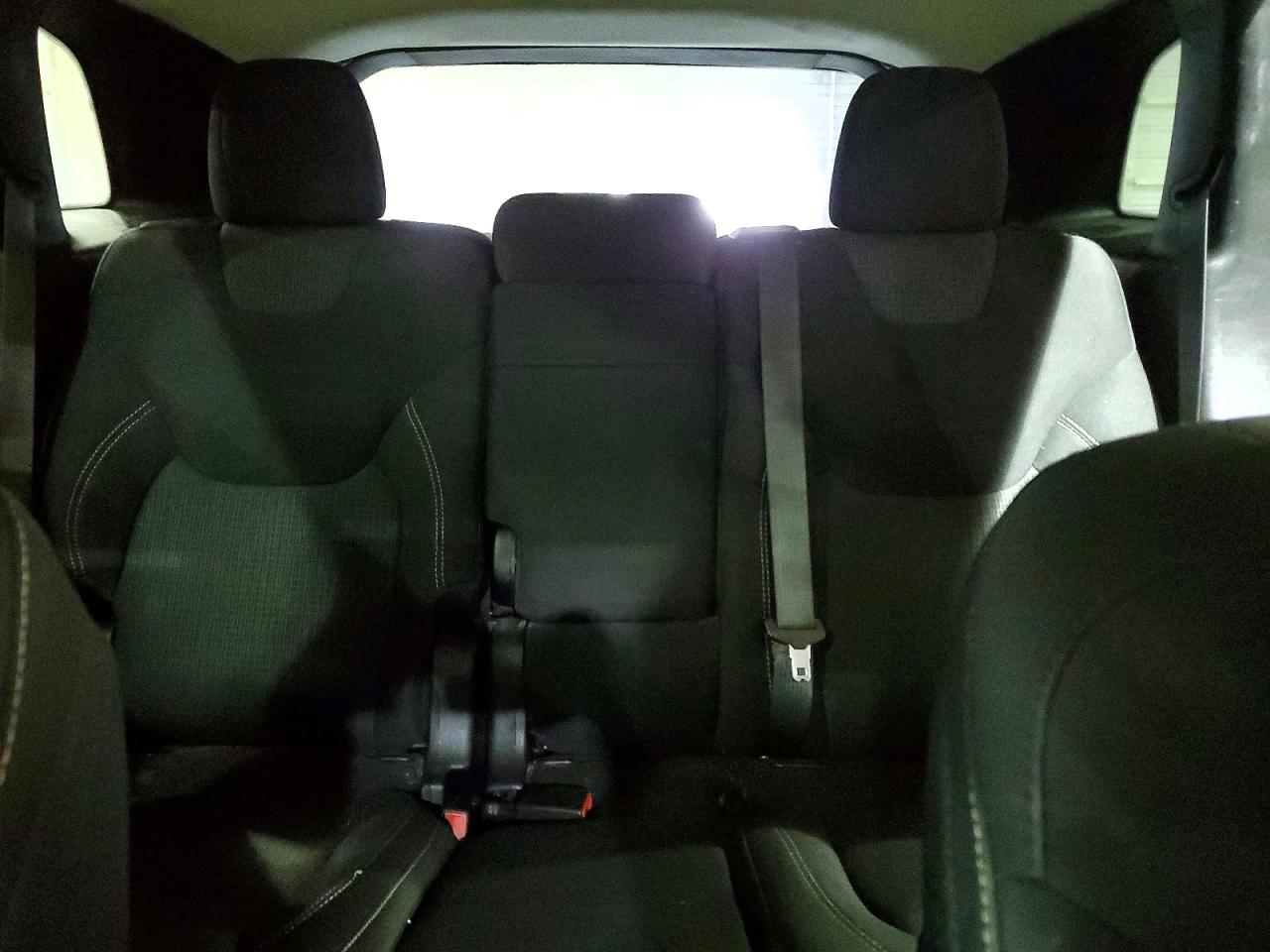 2015 JEEP CHEROKEE LATITUDE photo 10