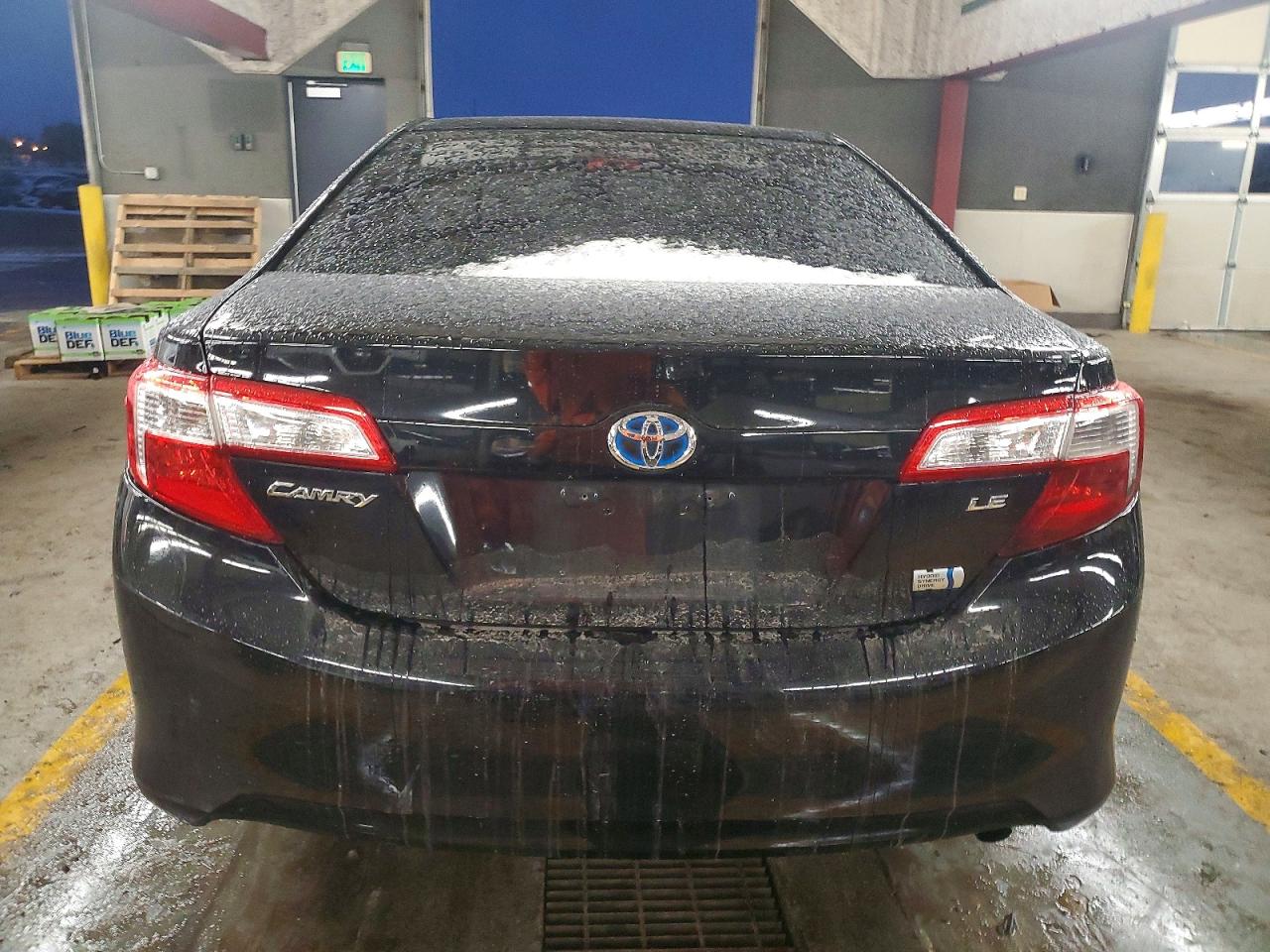 2012 TOYOTA CAMRY HYBRID photo 6