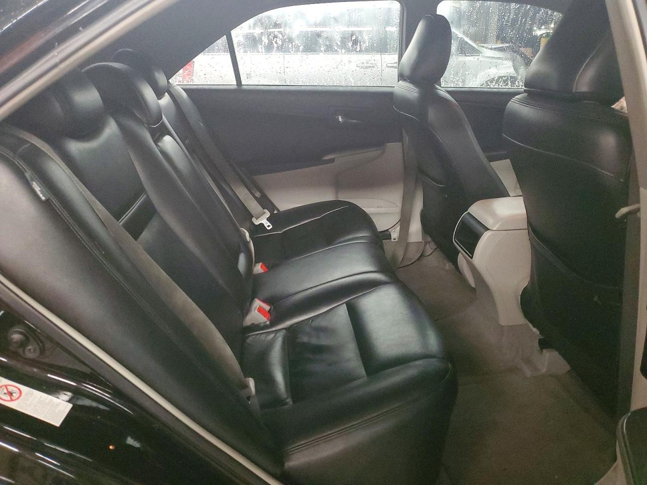 2012 TOYOTA CAMRY HYBRID photo 10