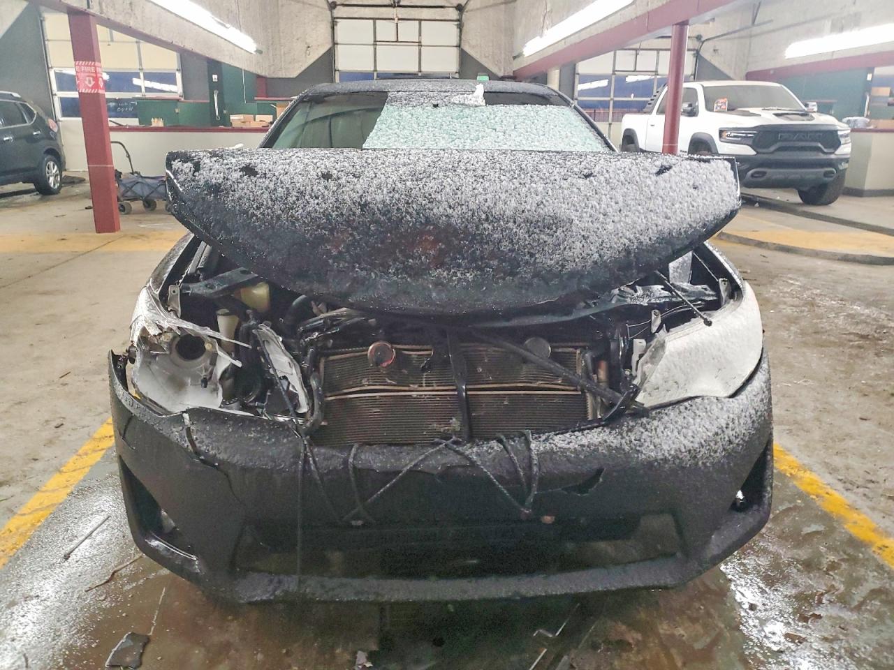 2012 TOYOTA CAMRY HYBRID photo 5