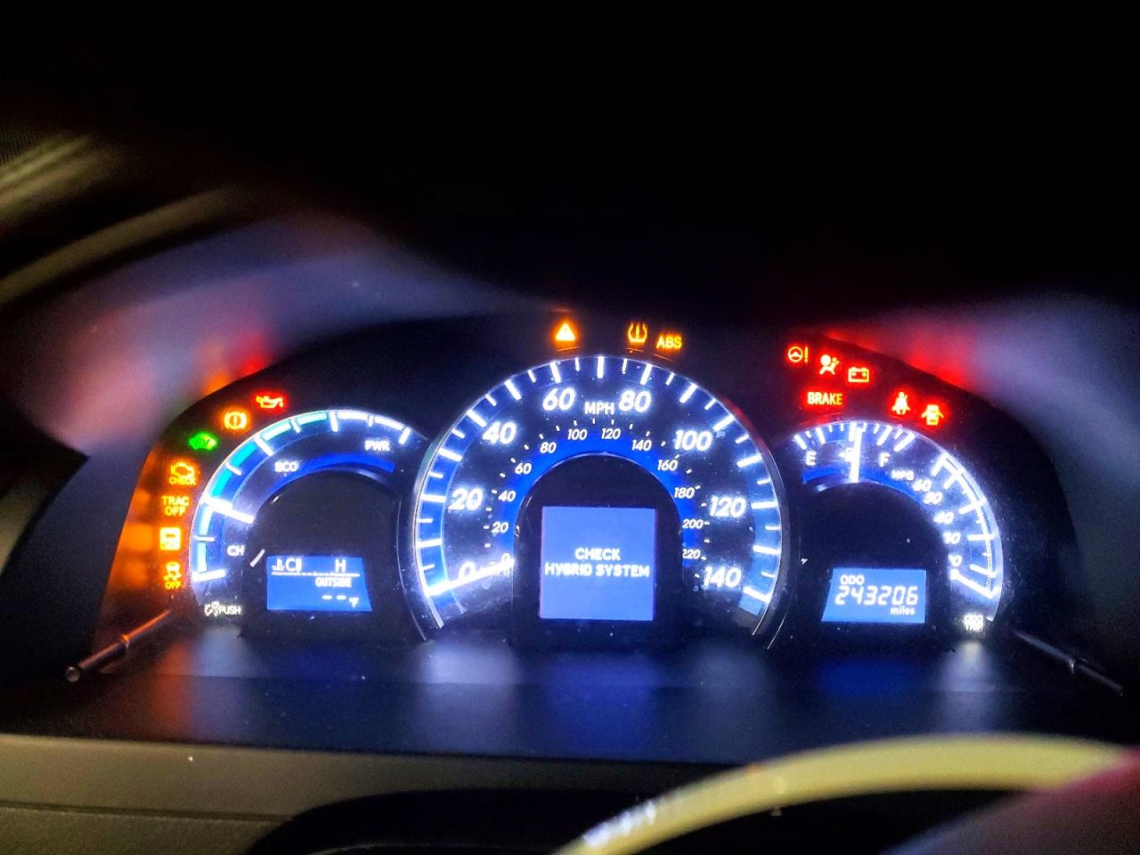 2012 TOYOTA CAMRY HYBRID photo 9