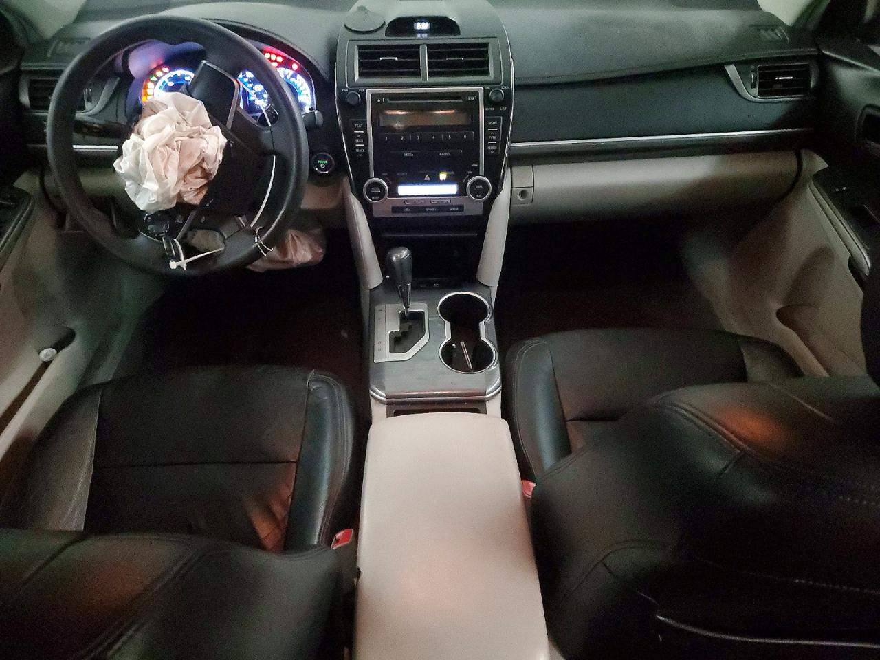 2012 TOYOTA CAMRY HYBRID photo 8