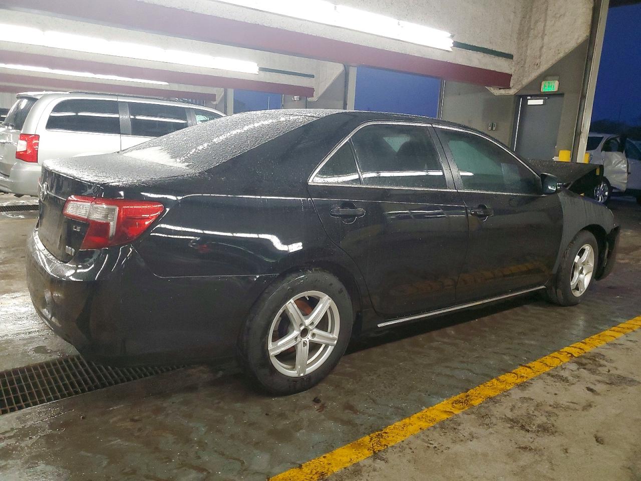 2012 TOYOTA CAMRY HYBRID photo 3