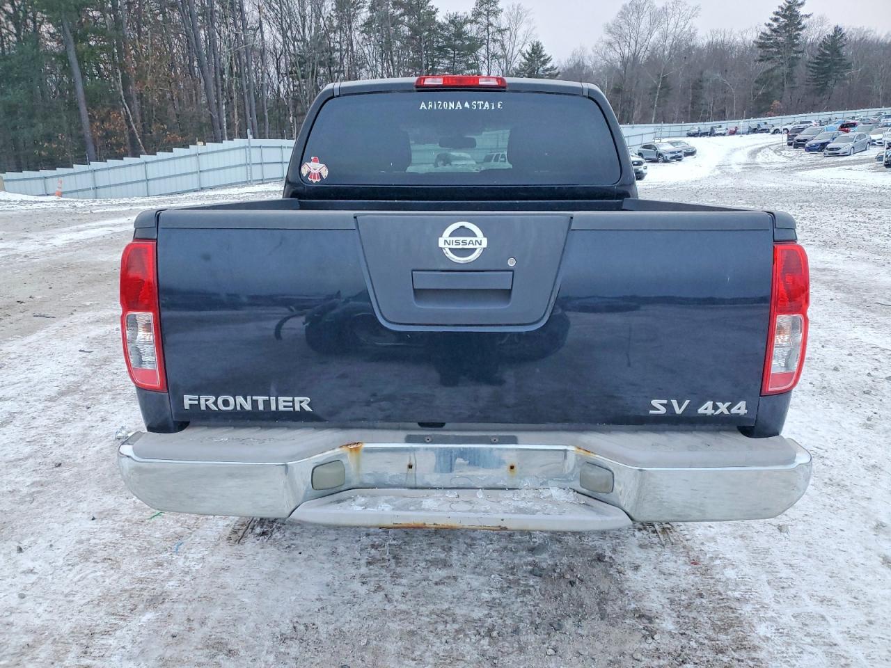 2011 NISSAN FRONTIER S photo 6