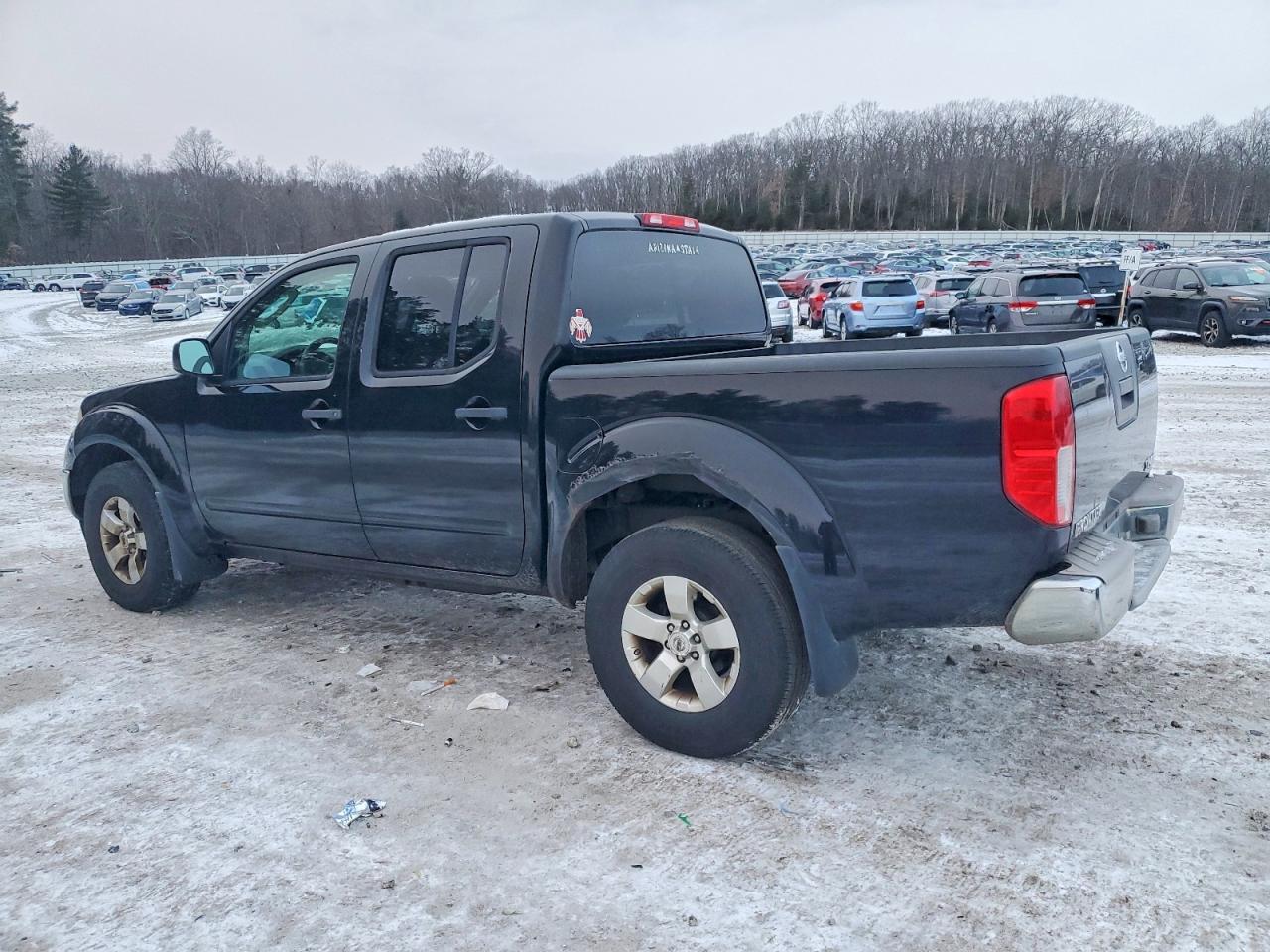 2011 NISSAN FRONTIER S photo 2