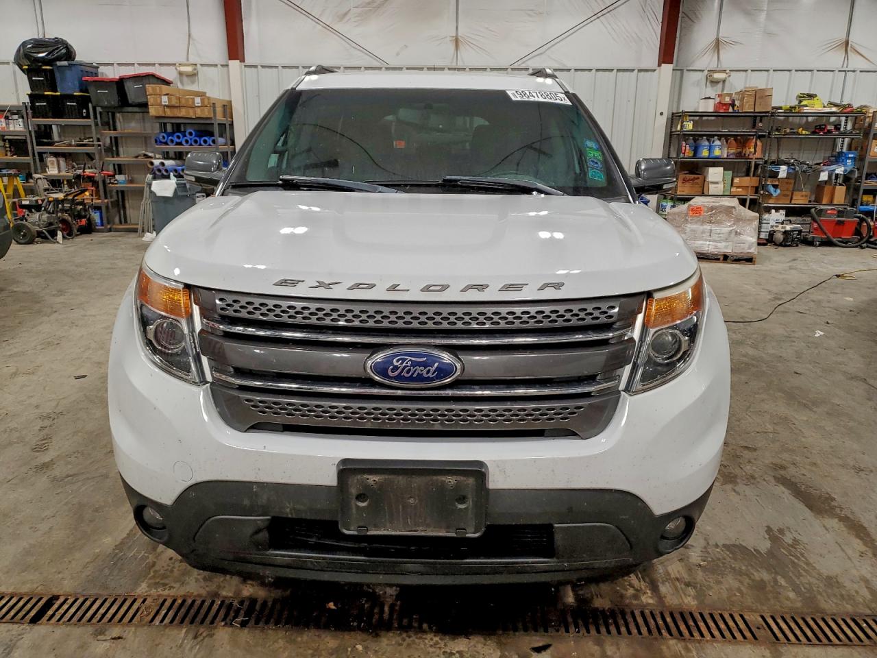 2015 FORD EXPLORER XLT photo 9