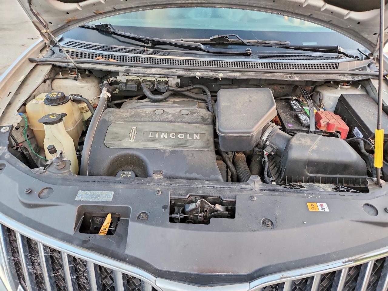 2011 LINCOLN MKX photo 11