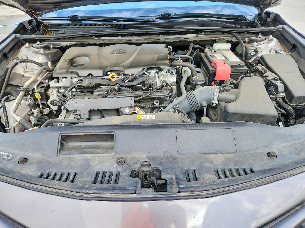2021 TOYOTA CAMRY SE photo 21