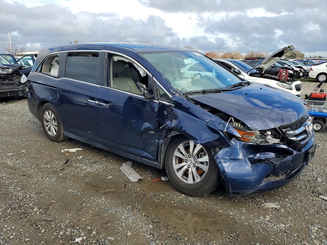 2016 HONDA ODYSSEY EXL photo 4
