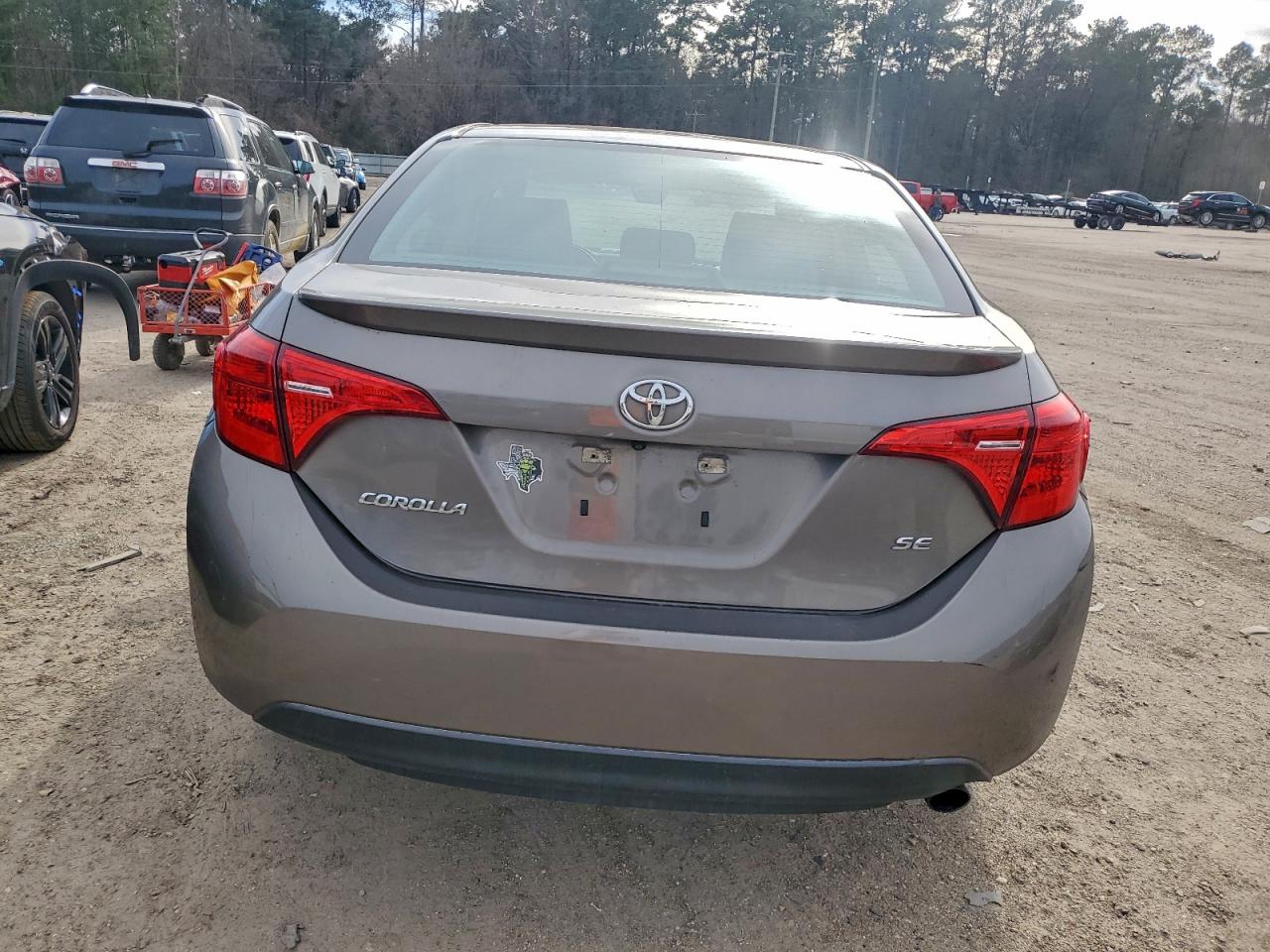 2018 TOYOTA COROLLA L photo 6