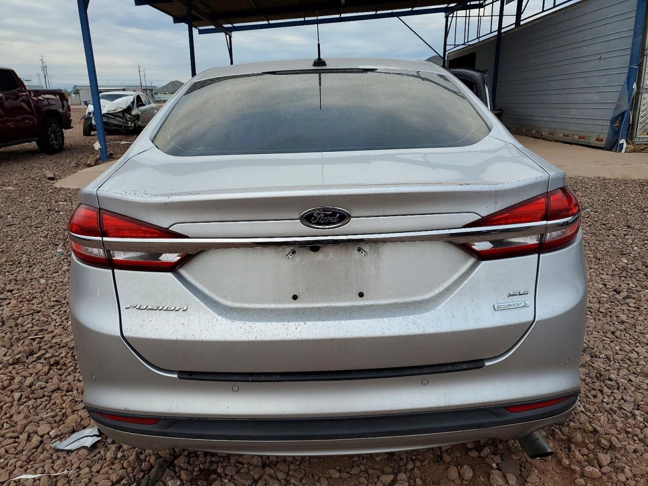2018 FORD FUSION SE photo 6