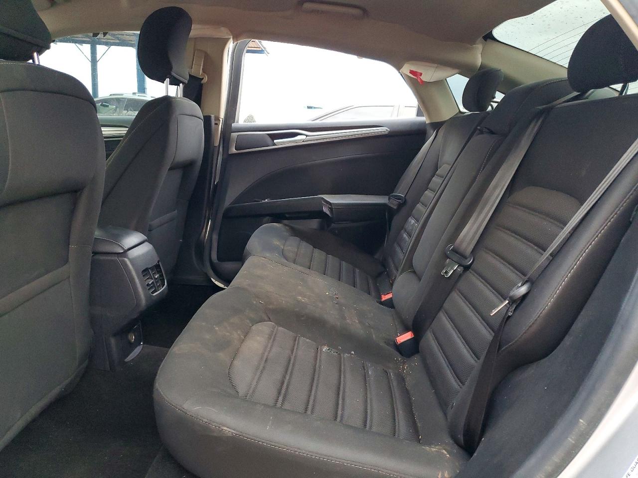 2018 FORD FUSION SE photo 10