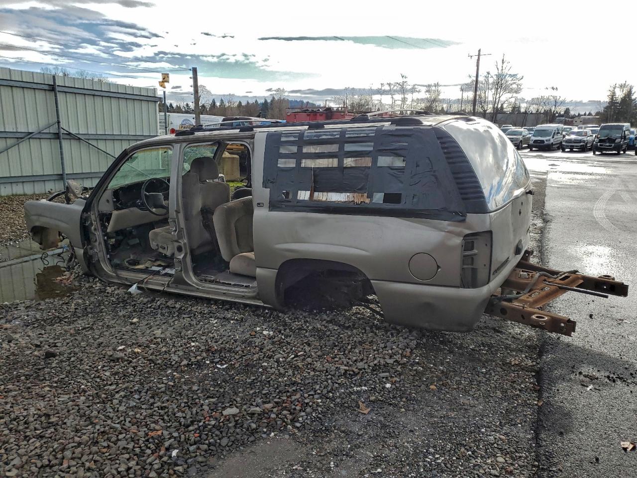 2002 CHEVROLET SUBURBAN K1500 photo 2