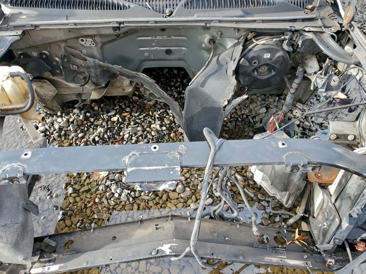 2002 CHEVROLET SUBURBAN K1500 photo 12