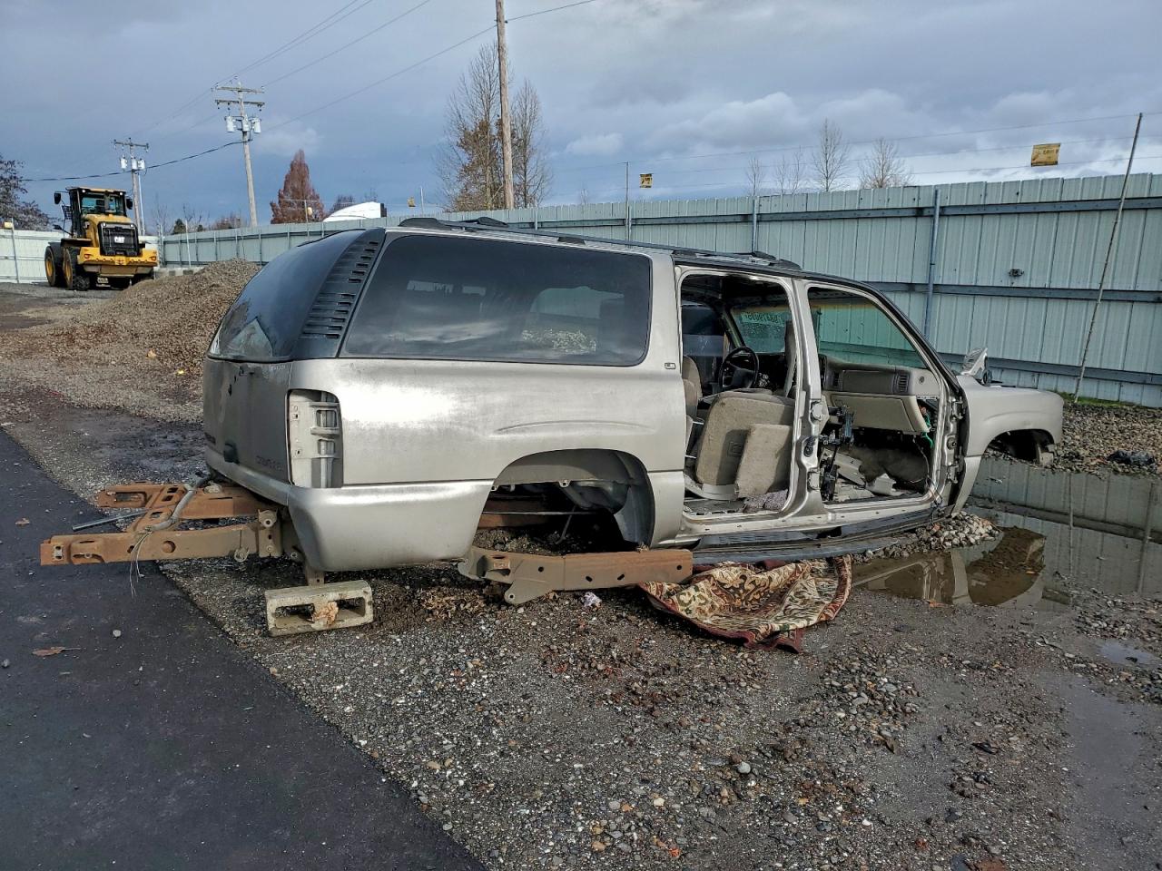 2002 CHEVROLET SUBURBAN K1500 photo 3