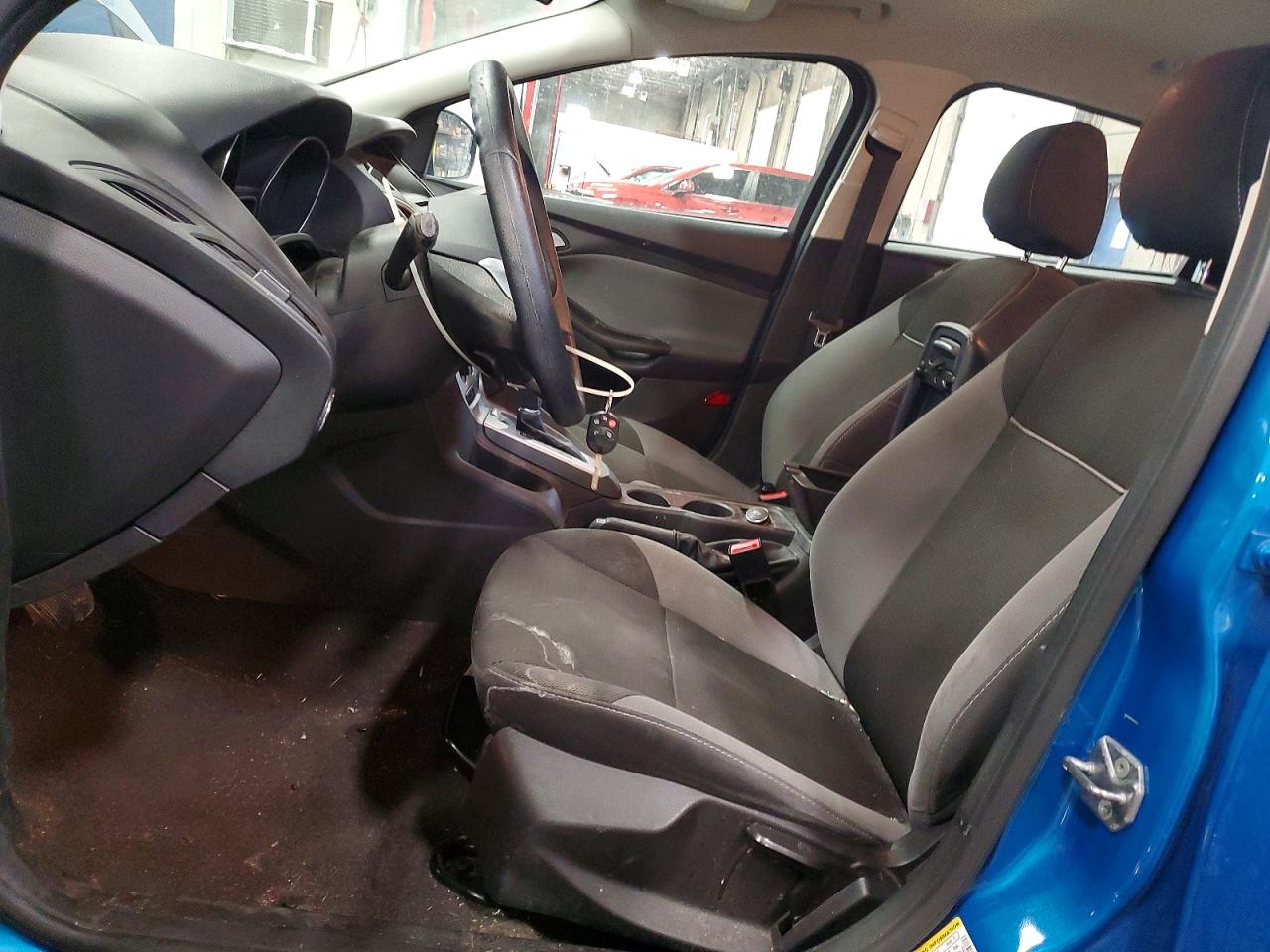 2014 FORD FOCUS SE photo 7