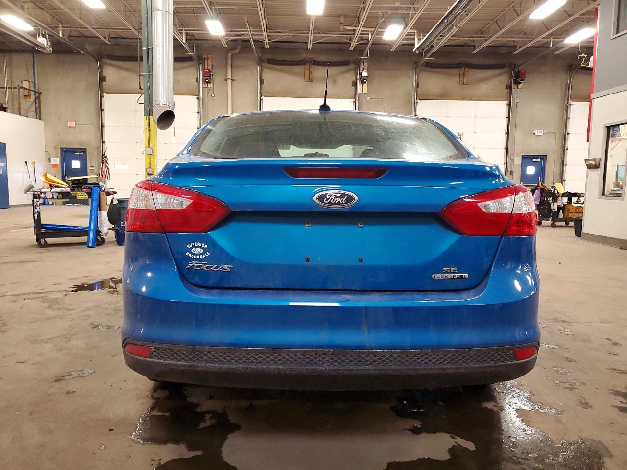 2014 FORD FOCUS SE photo 6