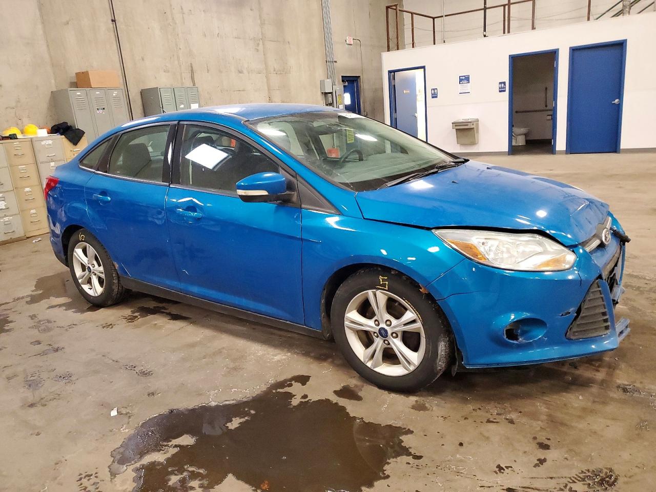 2014 FORD FOCUS SE photo 4